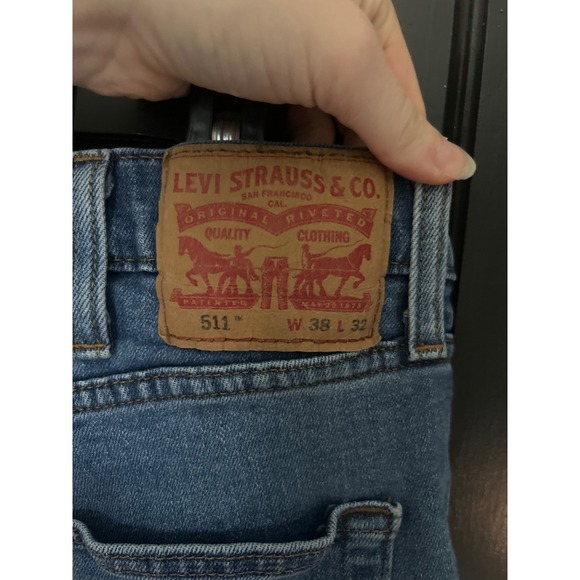 Ultra-rare Levi's 511 W38 L32 women's jeans - Picture 3 of 5
